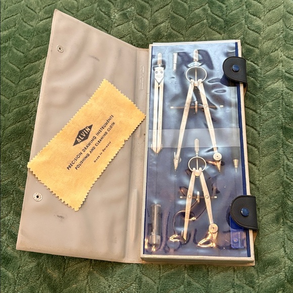 ALVIN Vintage Precision Drawing Instruments Set In Shadow Box Germany - Picture 4 of 7